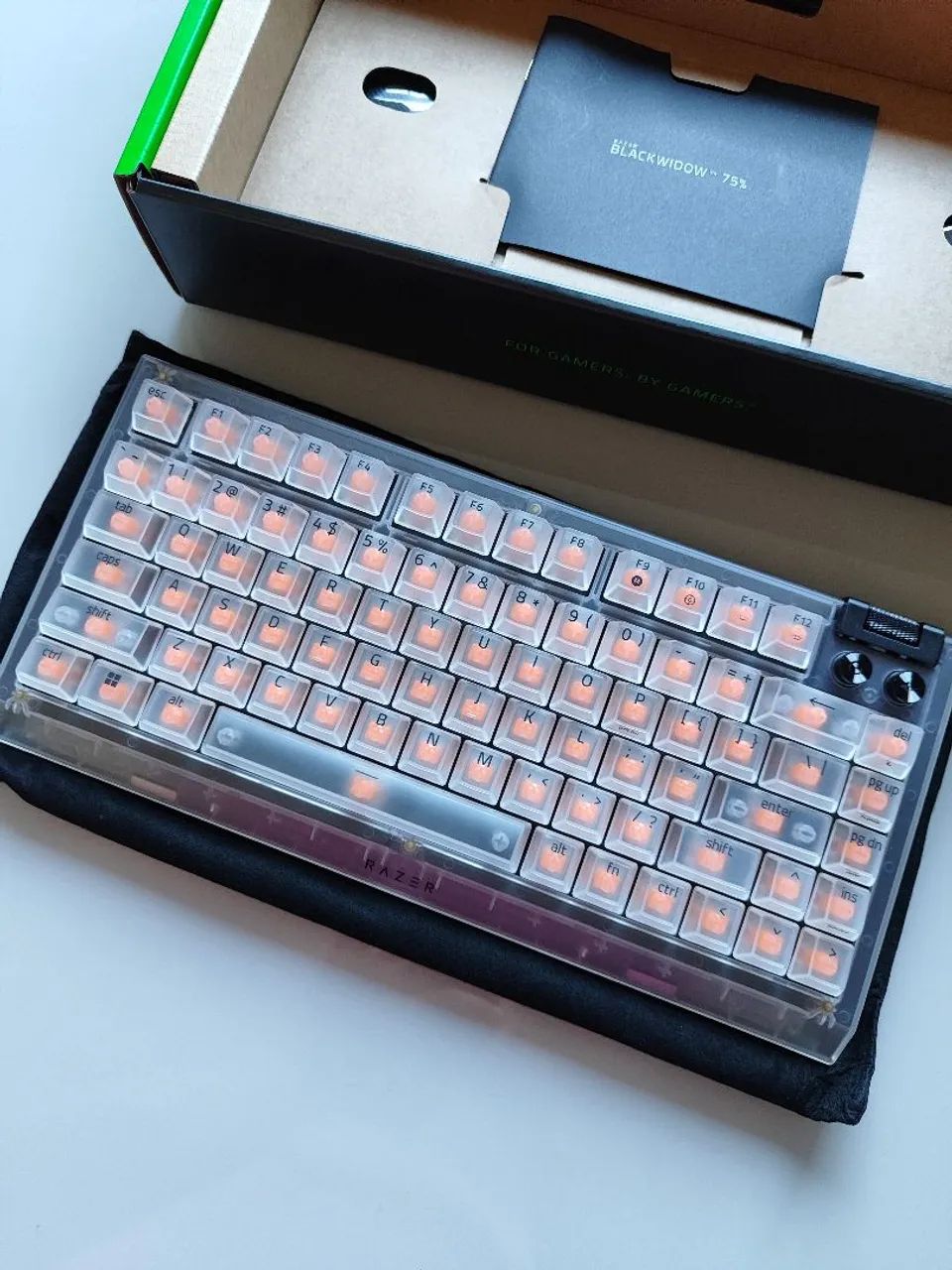 Razer Blackwidow v4 Phantom 8k - Foto 2