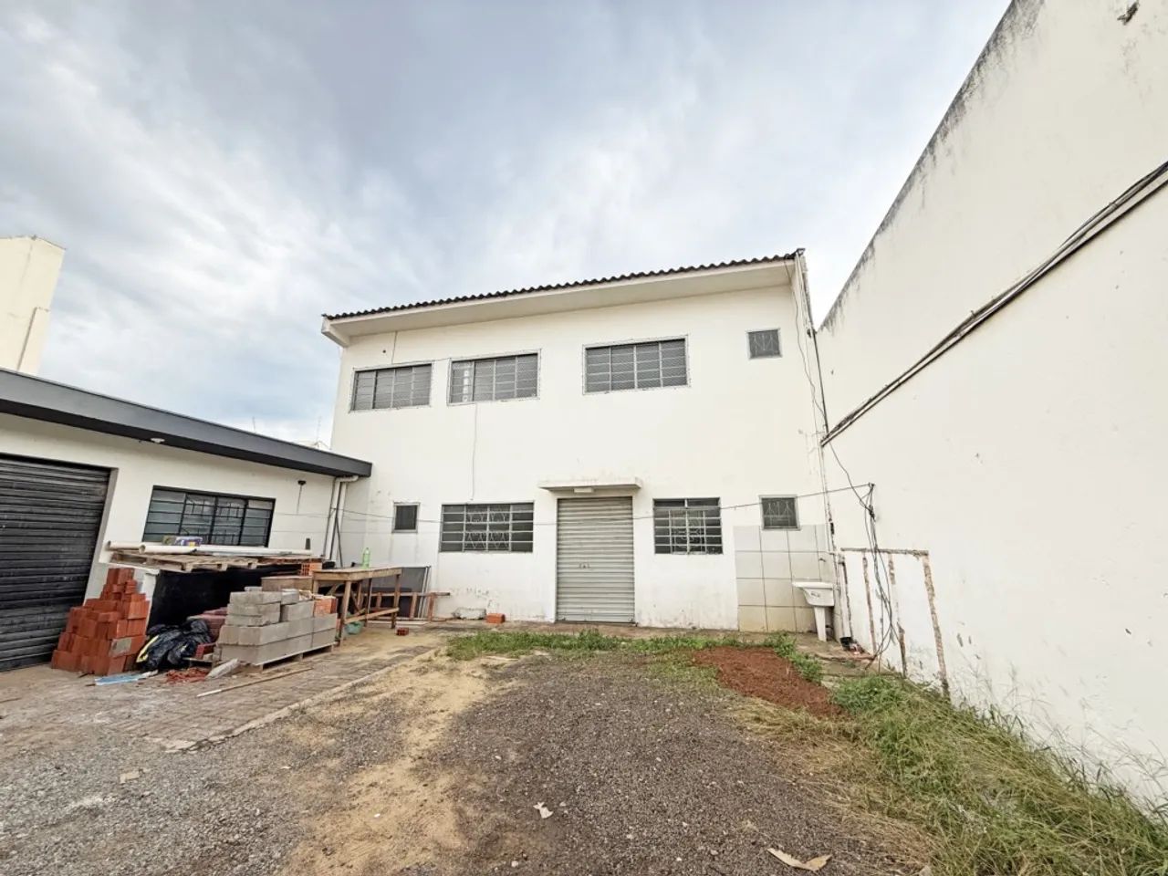 Sobrado para alugar no Jardim Higienópolis com 2 quartos em Maringá - Foto 2