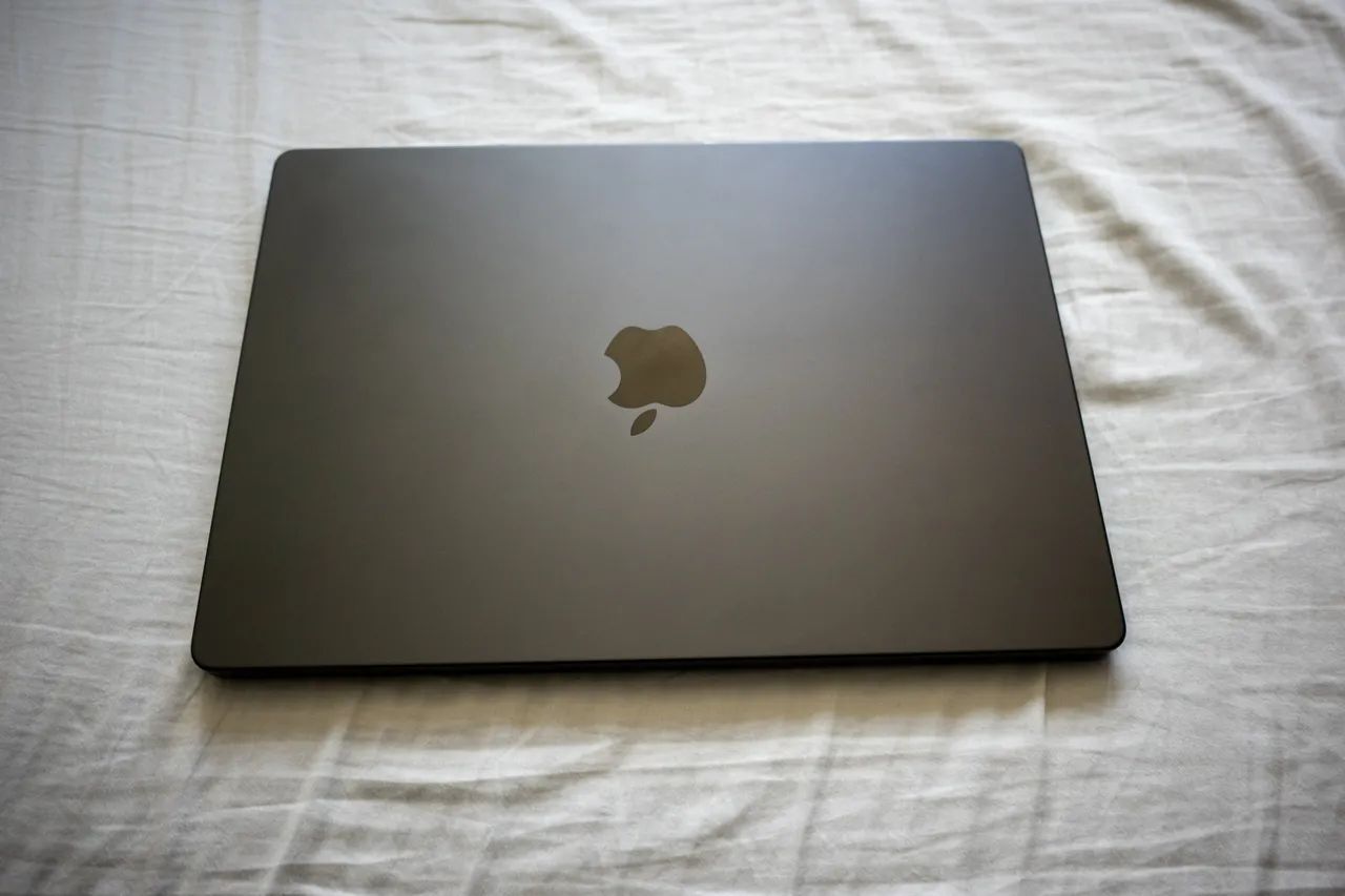 MacBook Pro M4 Pro 24GB/512GB