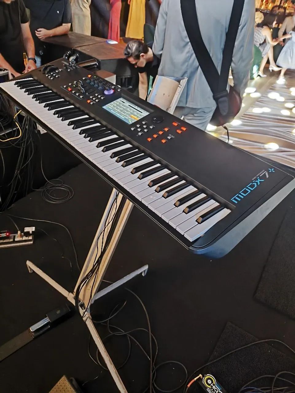 Yamaha MODX 7+ - Foto 2