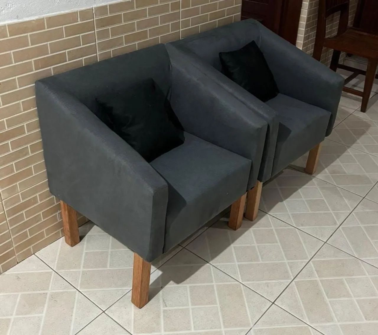 Poltronas Suede R$200.00 cada  - Foto 4