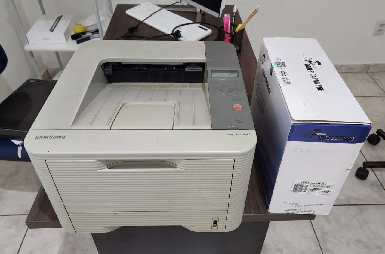 Desapego impressora Samsung ML-3710ND