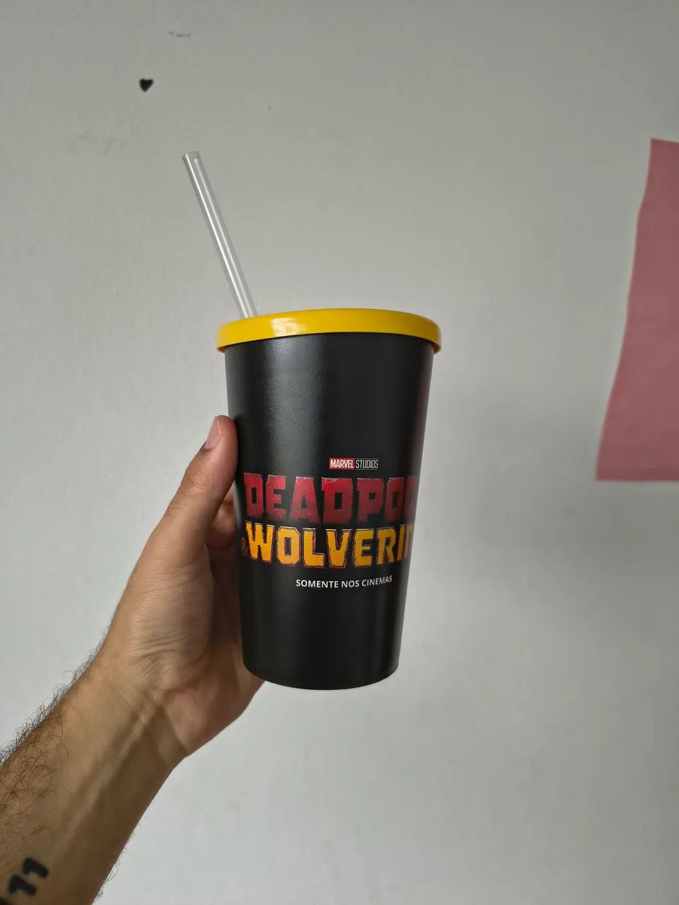 Copo UCI Deadpool e Wolverine (nunca usado) - Foto 2