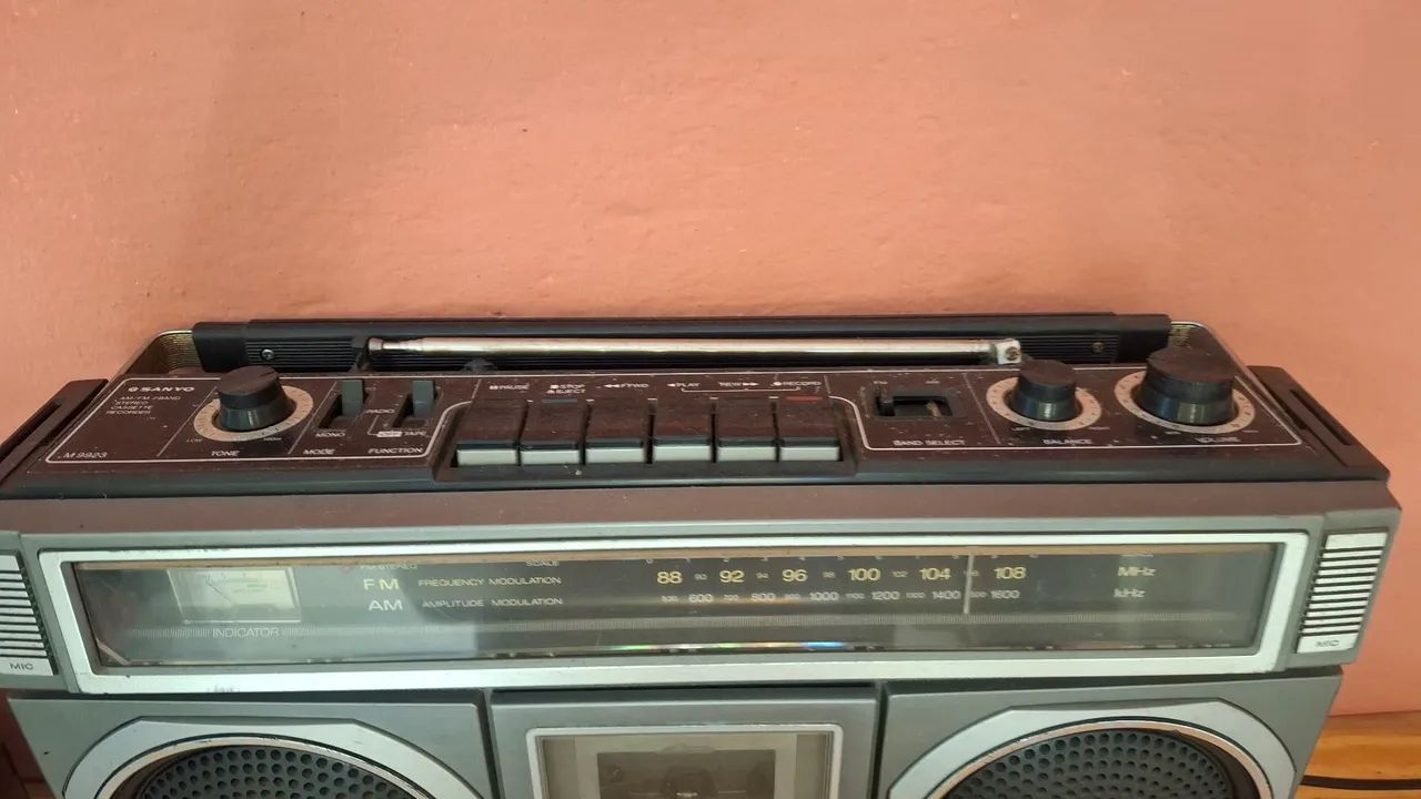 Radio Sanyo - Foto 3