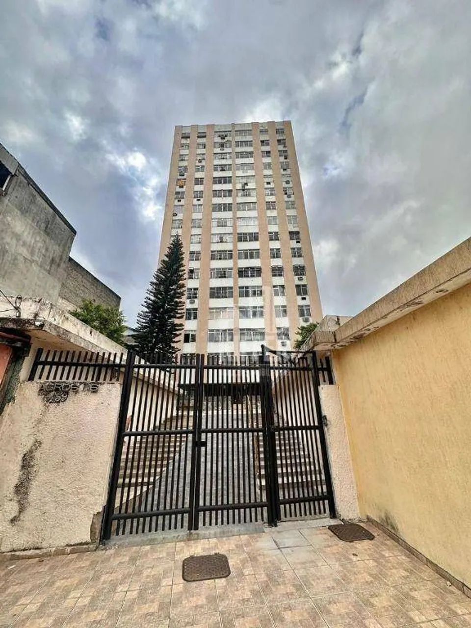 Apartamento com 2 quartos em Zé Garoto
