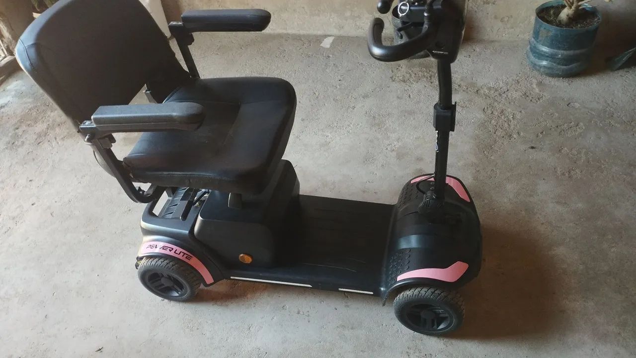 Cadeira Motorizada - Foto 2