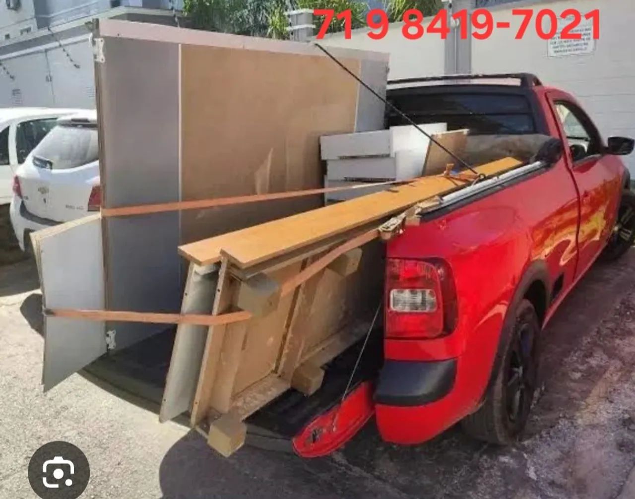 Faço frete carreto reboques e mudanças.