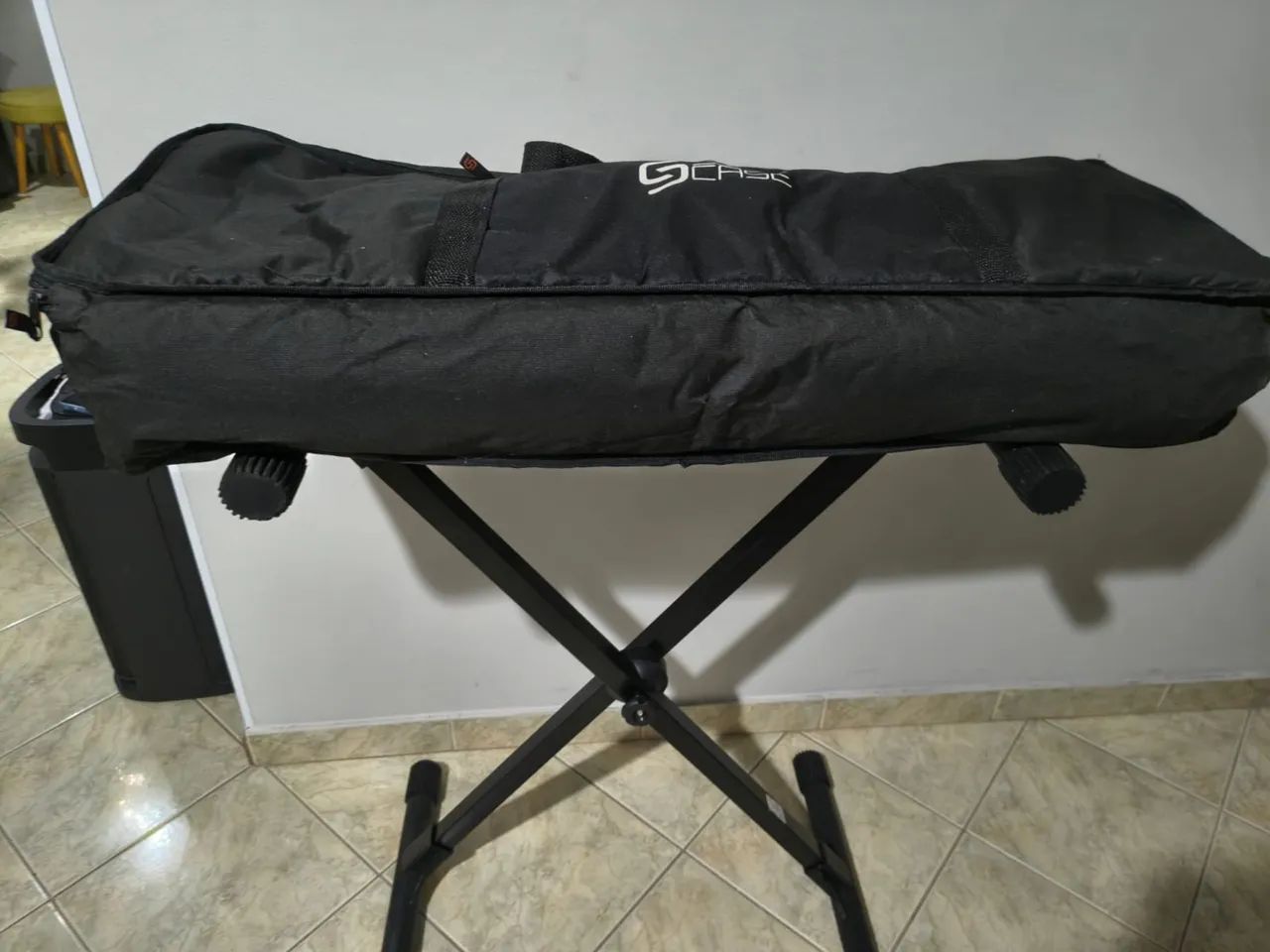 Teclado Yamaha  modelo PSR E343 - Foto 3