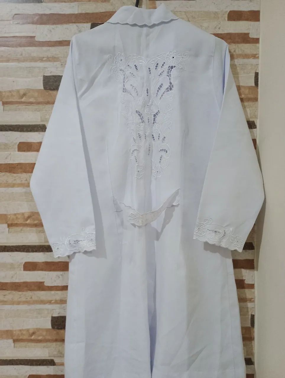 Jaleco branco bordado  - Foto 5