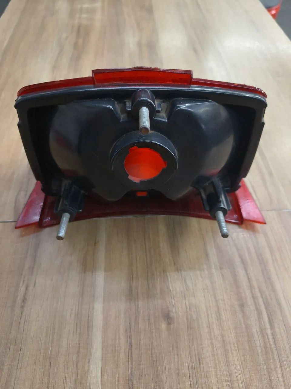 Lanterna traseira CBX 750 - Foto 2