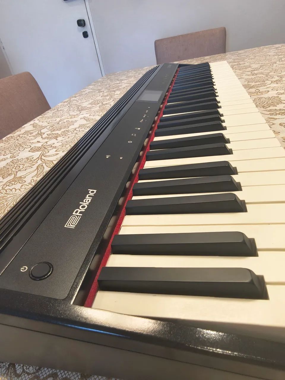 Roland Go Piano
