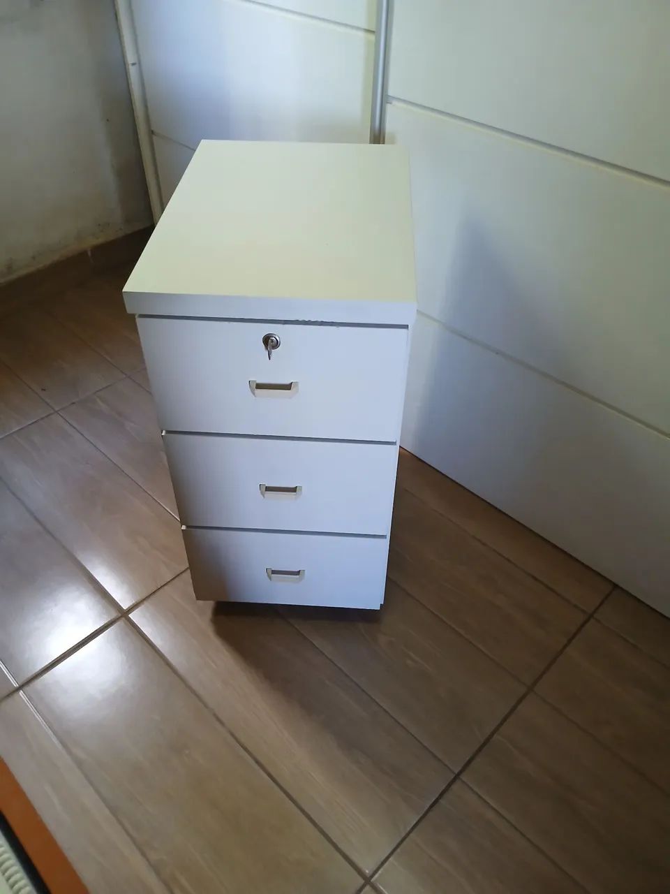 Gaveteiro marca apollo. 