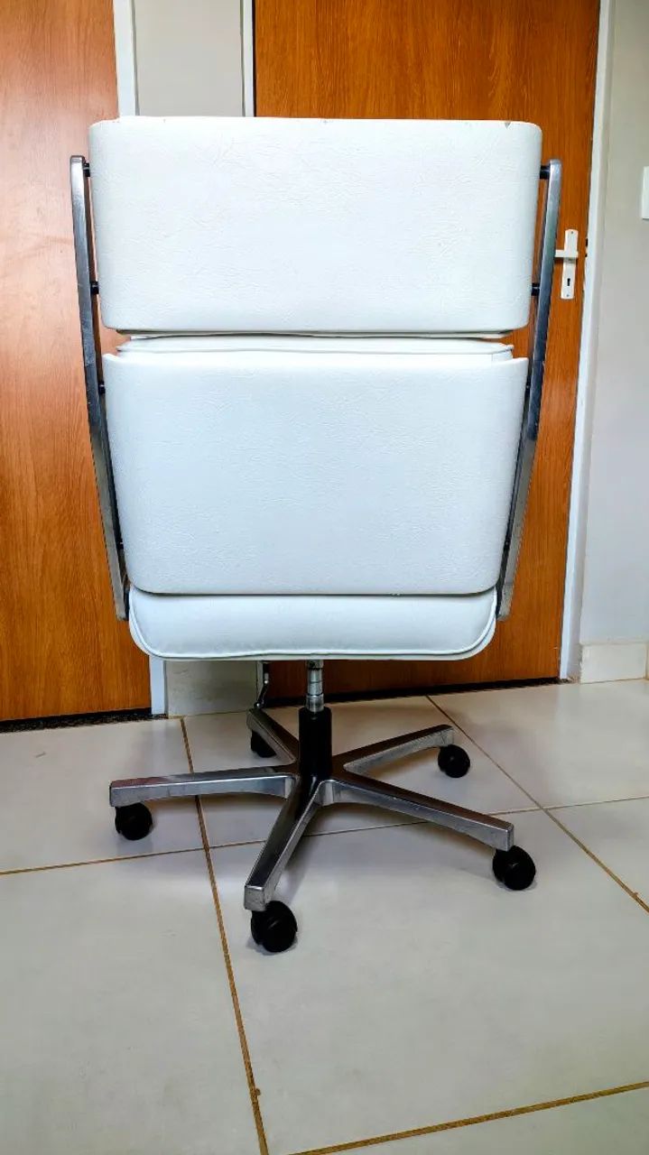 Cadeira executiva Eames Time-Life - Foto 5