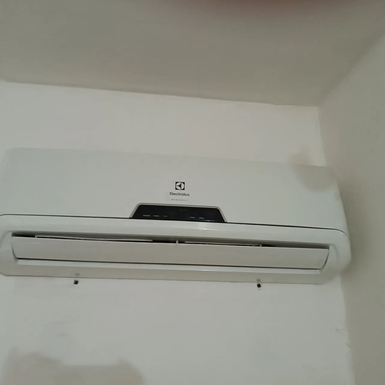 Ar condicionado Eletrolux funcionando perfeitamente - Foto 2