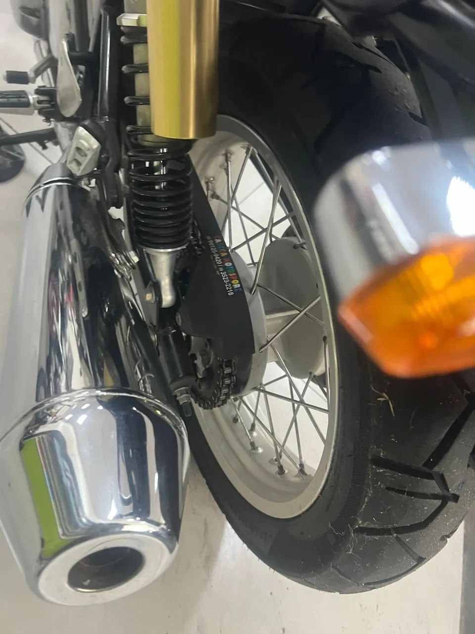 ROYAL ENFIELD CONTINENTAL GT - Foto 5