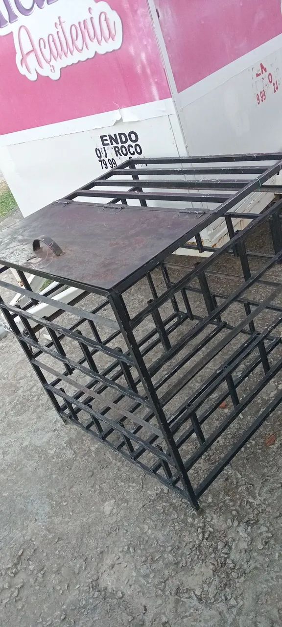 Gaiola para venda de coco