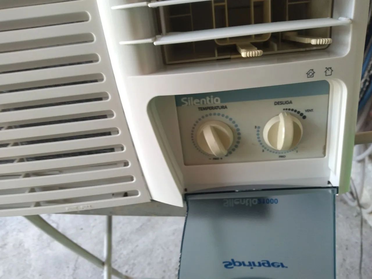 AR CONDICIONADO DE JANELA SPRINGER SILENTIA 21.000 BTUS 220V MECÂNICO  - Foto 5