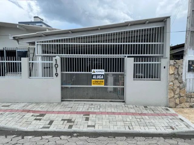 Quitinete de 30m² - Centro - Navegantes