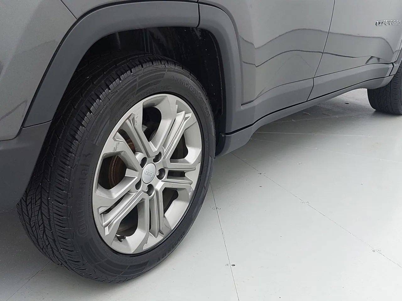 Jeep Compass LONG. T270 1.3 TB 4x2 Flex Aut., foto 14 de 18