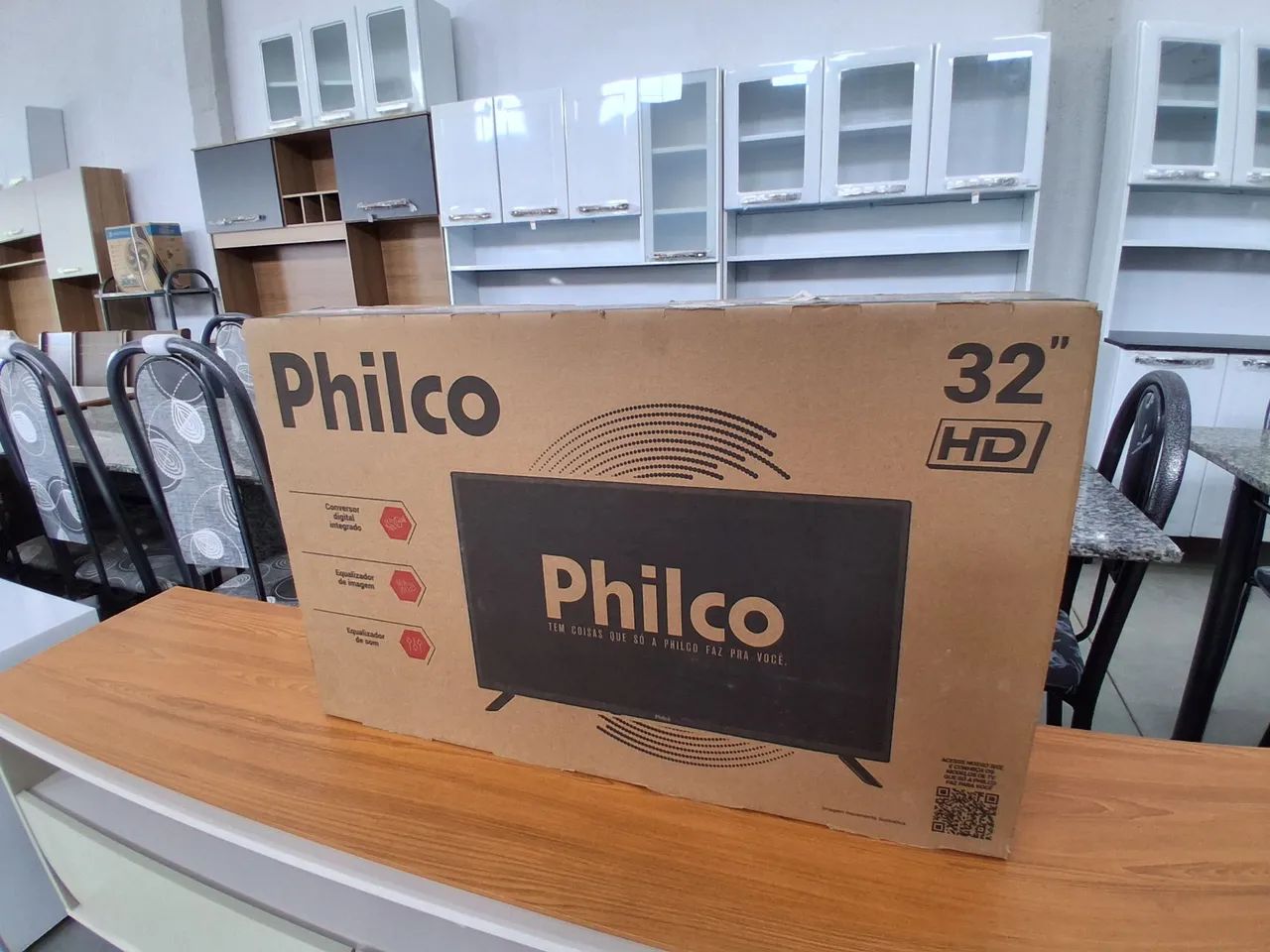 TV32" NA CAIXA( NÃO É SMART) NOVA