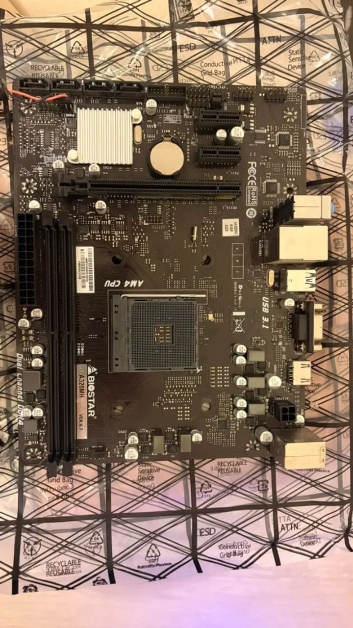 Placa mãe BIOSTARS A320MH