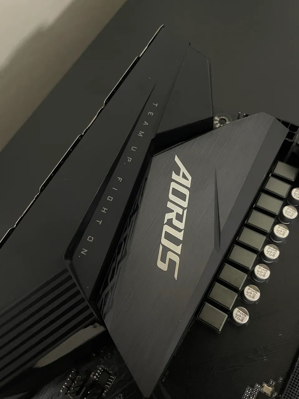 Placa Mãe X570 Aorus Elite - Foto 2