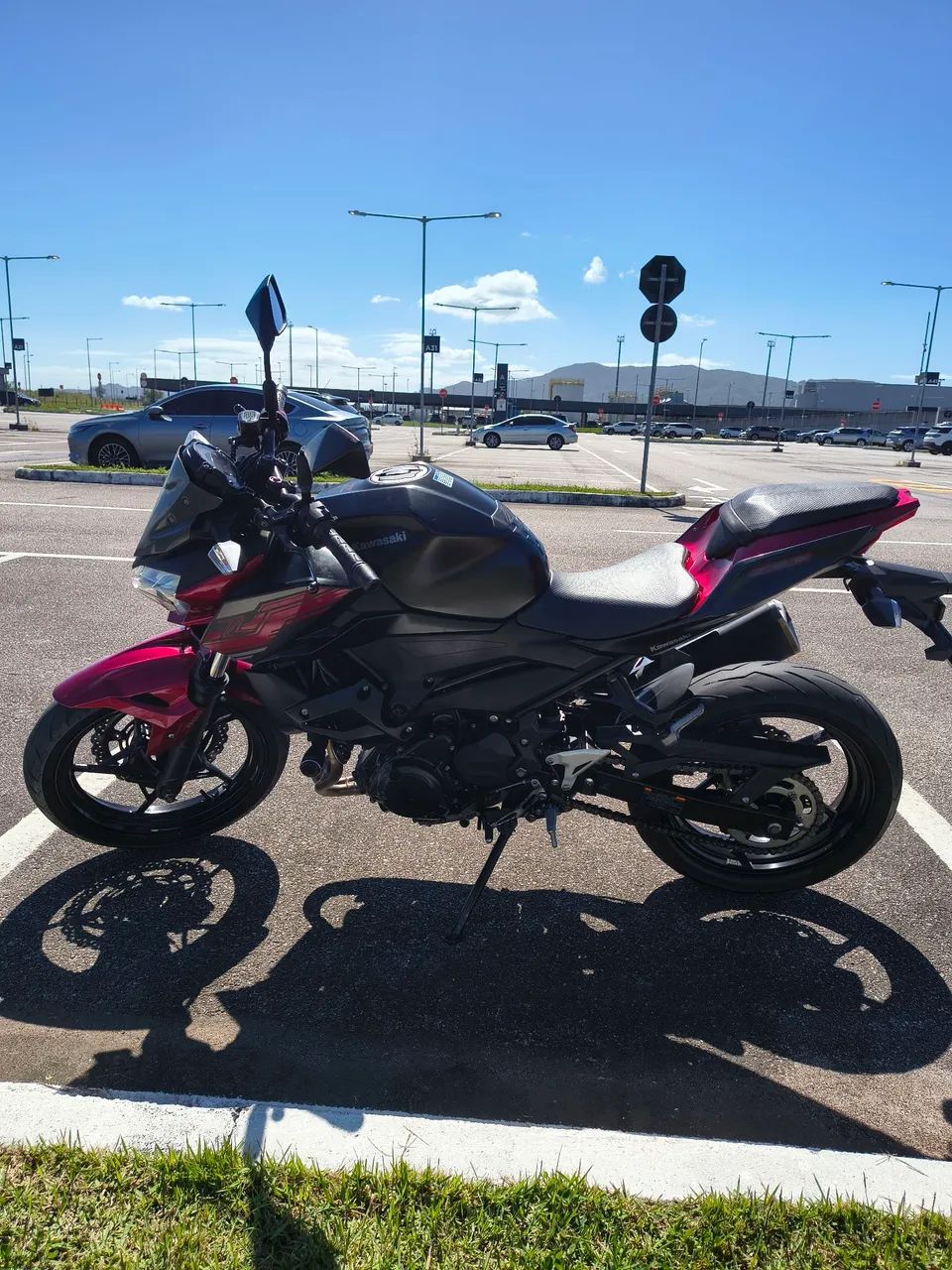 Kawasaki Z400 2020 - Foto 2