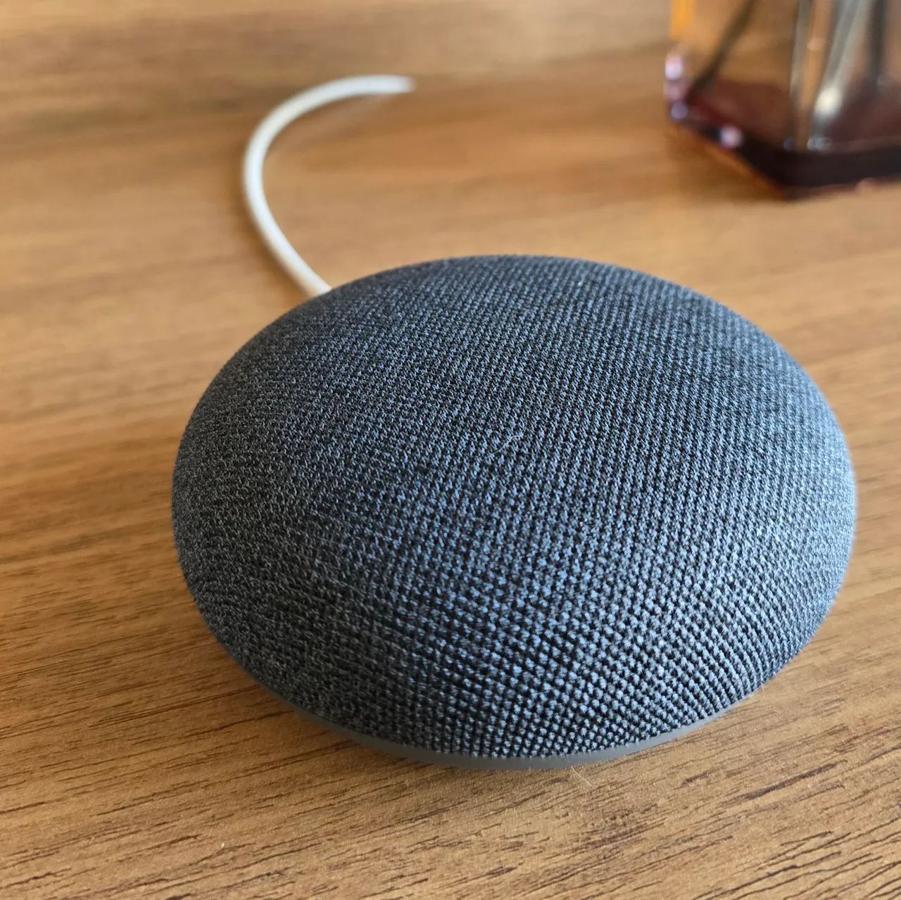 Caixinha inteligente do Google Assistente - Nest Mini 2° Gen - conecta na conta do Google - Foto 2