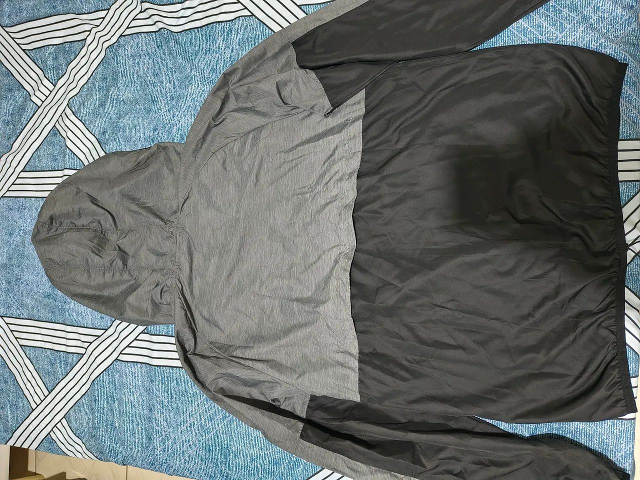 Jaqueta corta-vento Umbro  - Foto 4