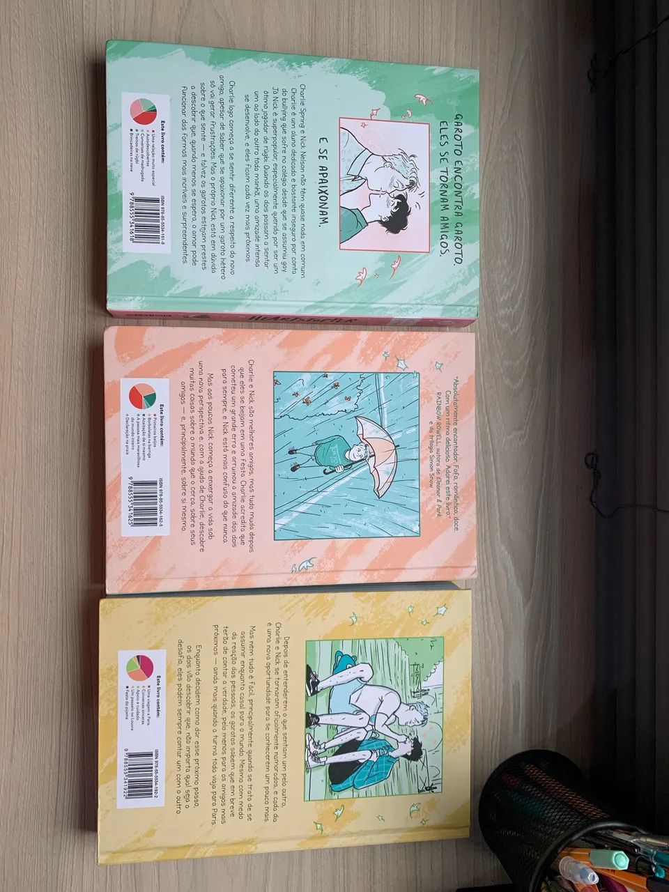 livros heartstopper - Foto 3