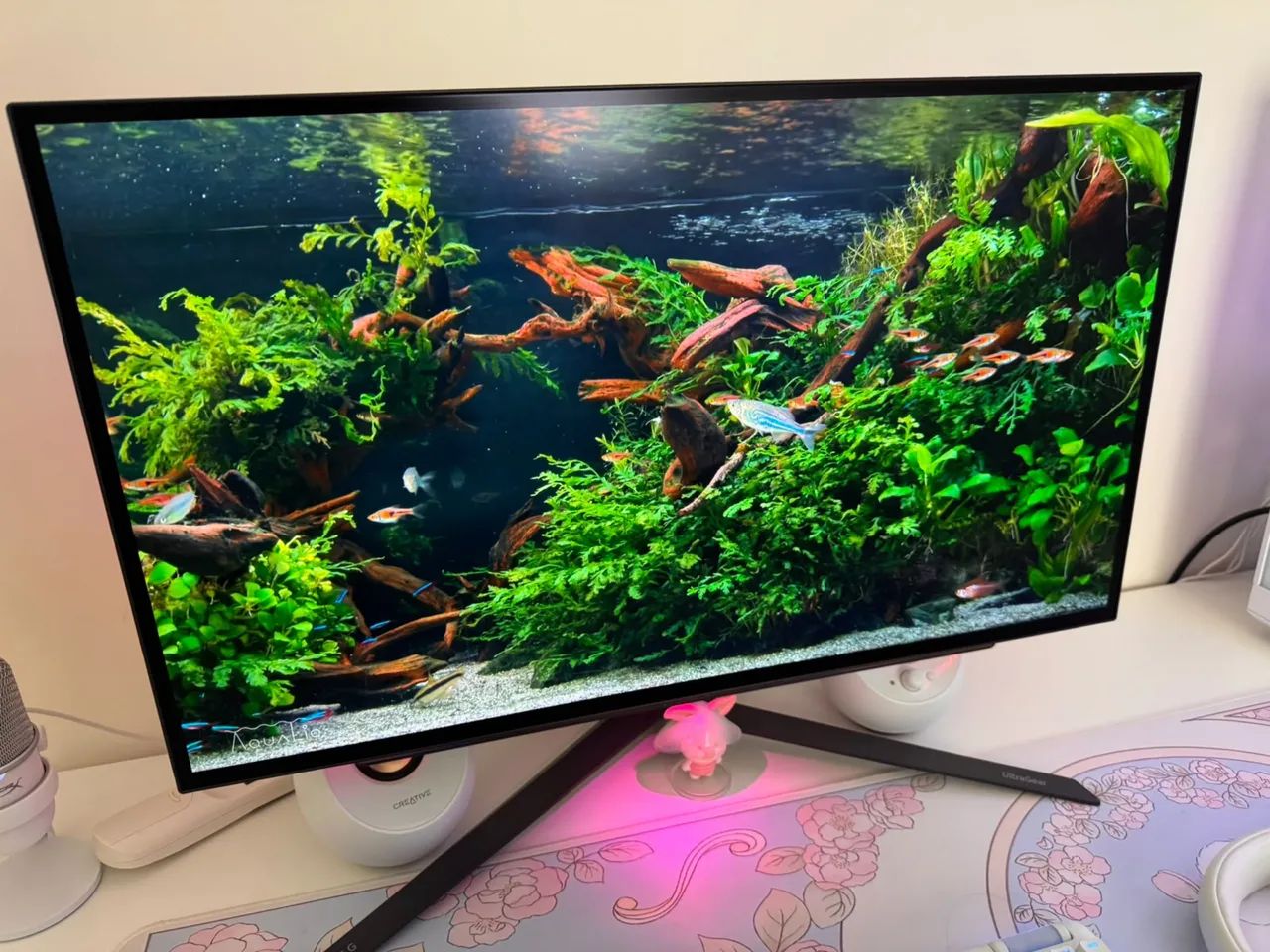Monitor game LG Ultragear Oled 27?