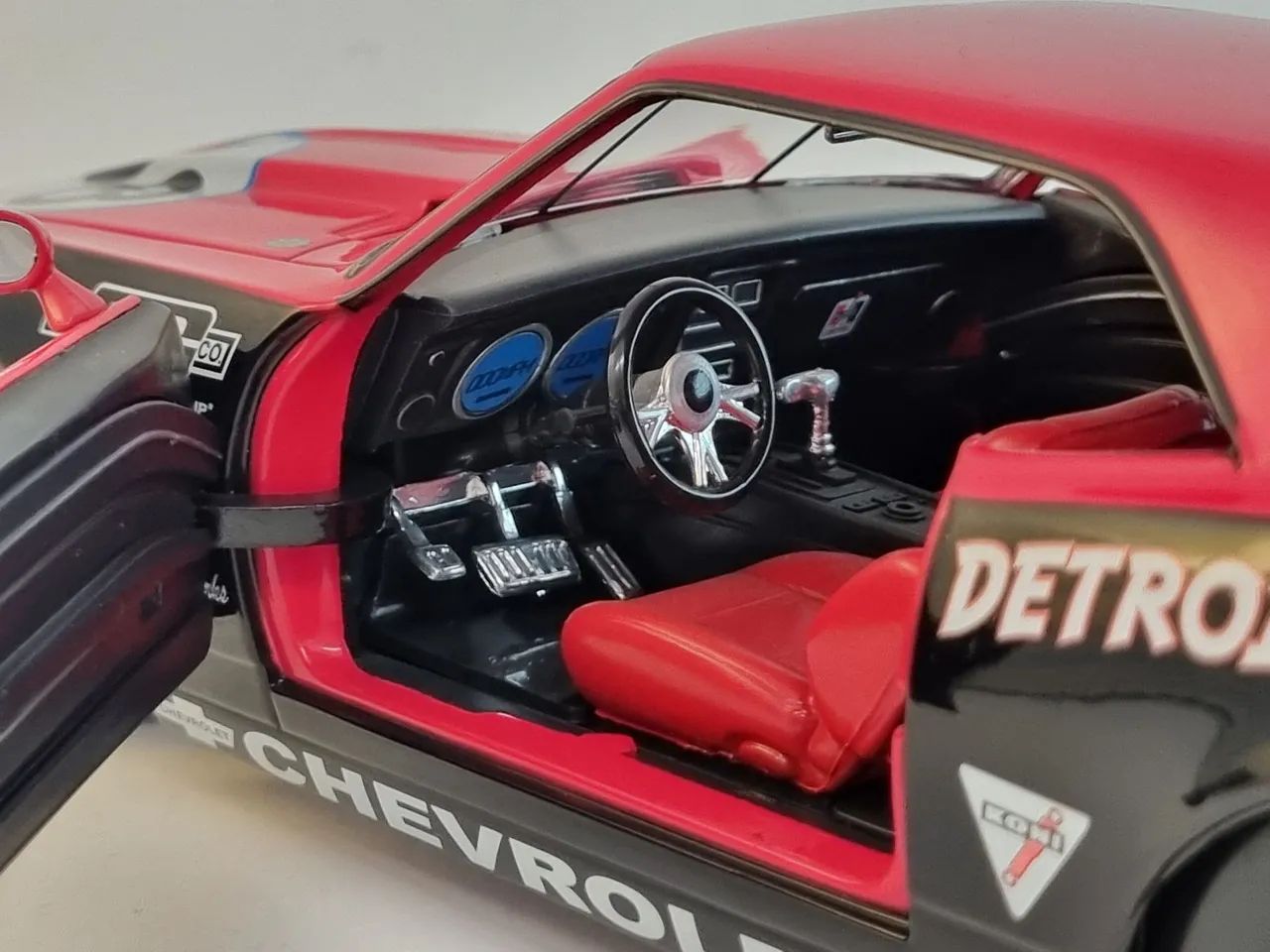 1968 Chevrolet Camaro Big Time Muscle Jada Toys 1:18 fora de