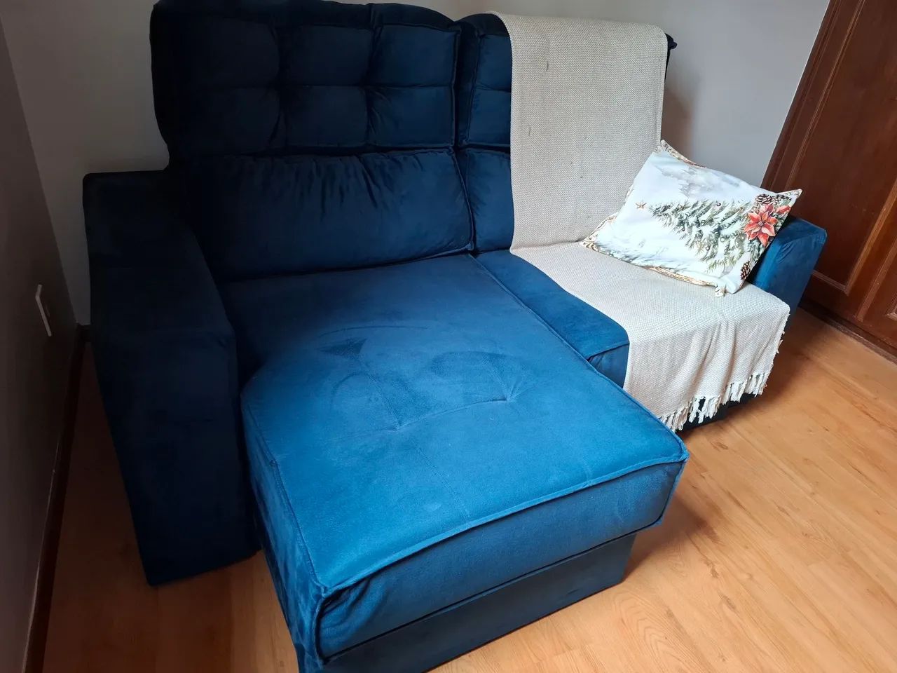 Sofá chaise azul escuro  - Foto 2