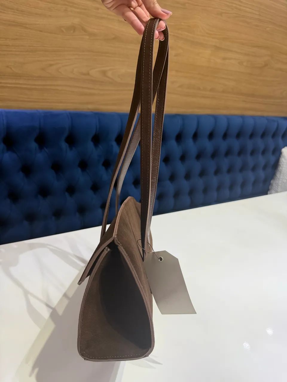 Bolsa em couro camurça marrom café baguete - Foto 3
