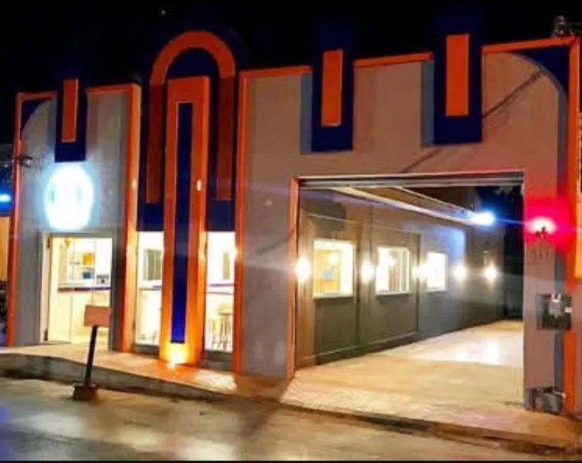 Salão comercial aonde é a Sorveteria Rei Cuiabá - Foto 2