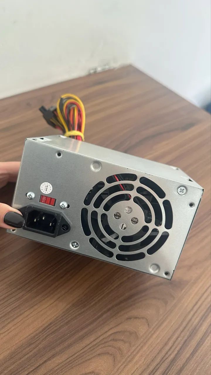 FONTE DE ALIMENTAÇÃO ATX 200v Ps 200v4 C3TECH  - Foto 4