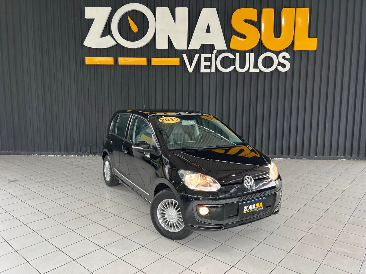 Volkswagen Up! up! move 1.0 Total Flex 12V 5p 2015