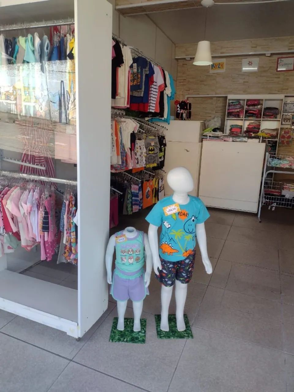 Vendo estoque de loja infantil completo