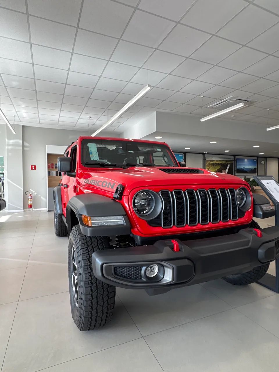 Jeep Wrangler RUBICON 2.0 TURBO 4X4 4P AUT. 2025