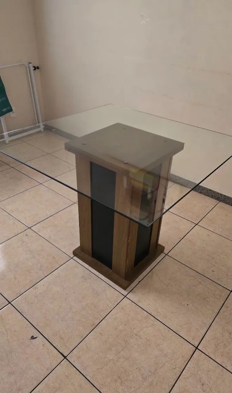 Mesa com Tampo de Vidro  - Foto 2
