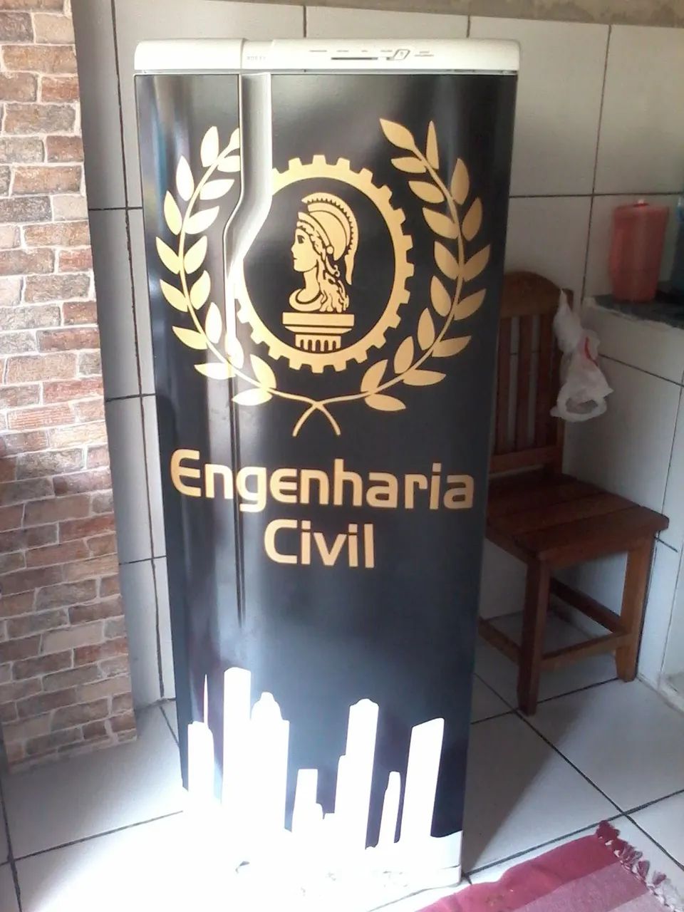 Envelopamento e aplicação de películas 