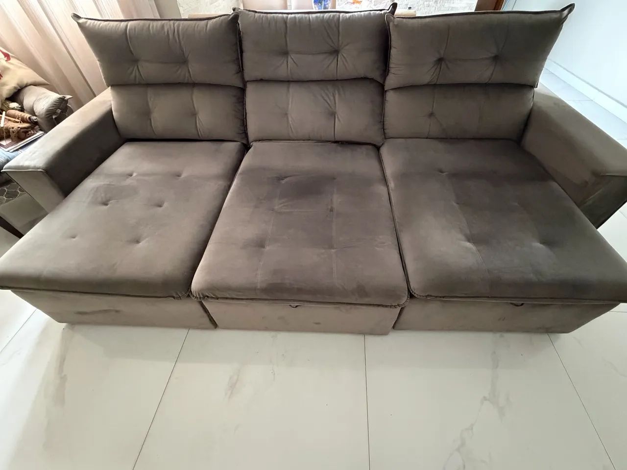 Sofá retrátil 