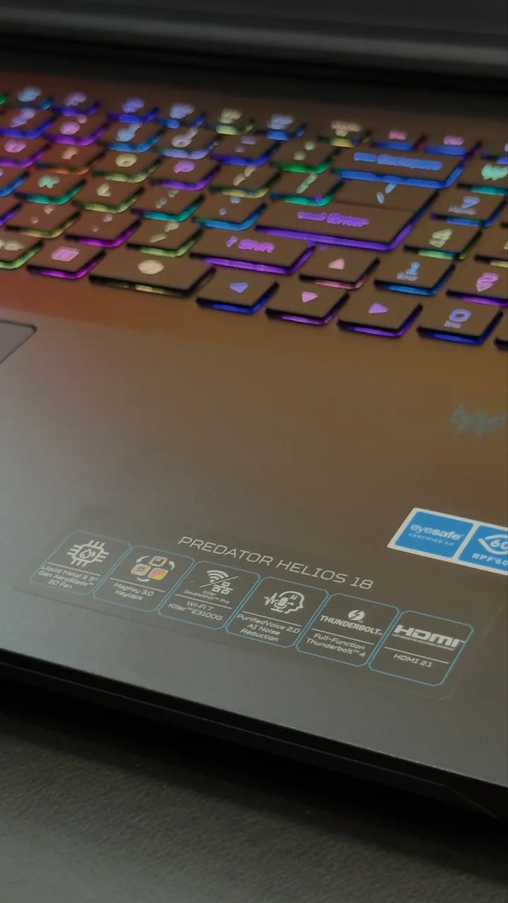 Notebook Gamer Predator Helios 18 (RTX 4090 + i9) - Foto 5