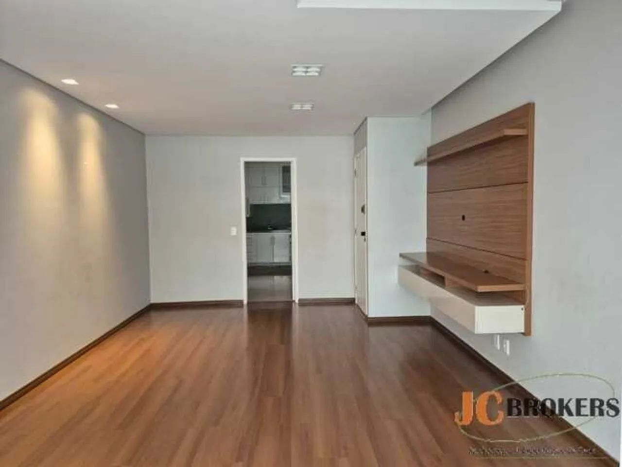 Apartamento com 104m², 4 dormitórios sendo 1 Suíte, 2 vagas
