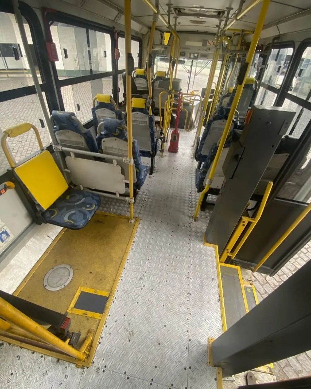 ÔNIBUS CAIO APACHE VIP - Foto 5