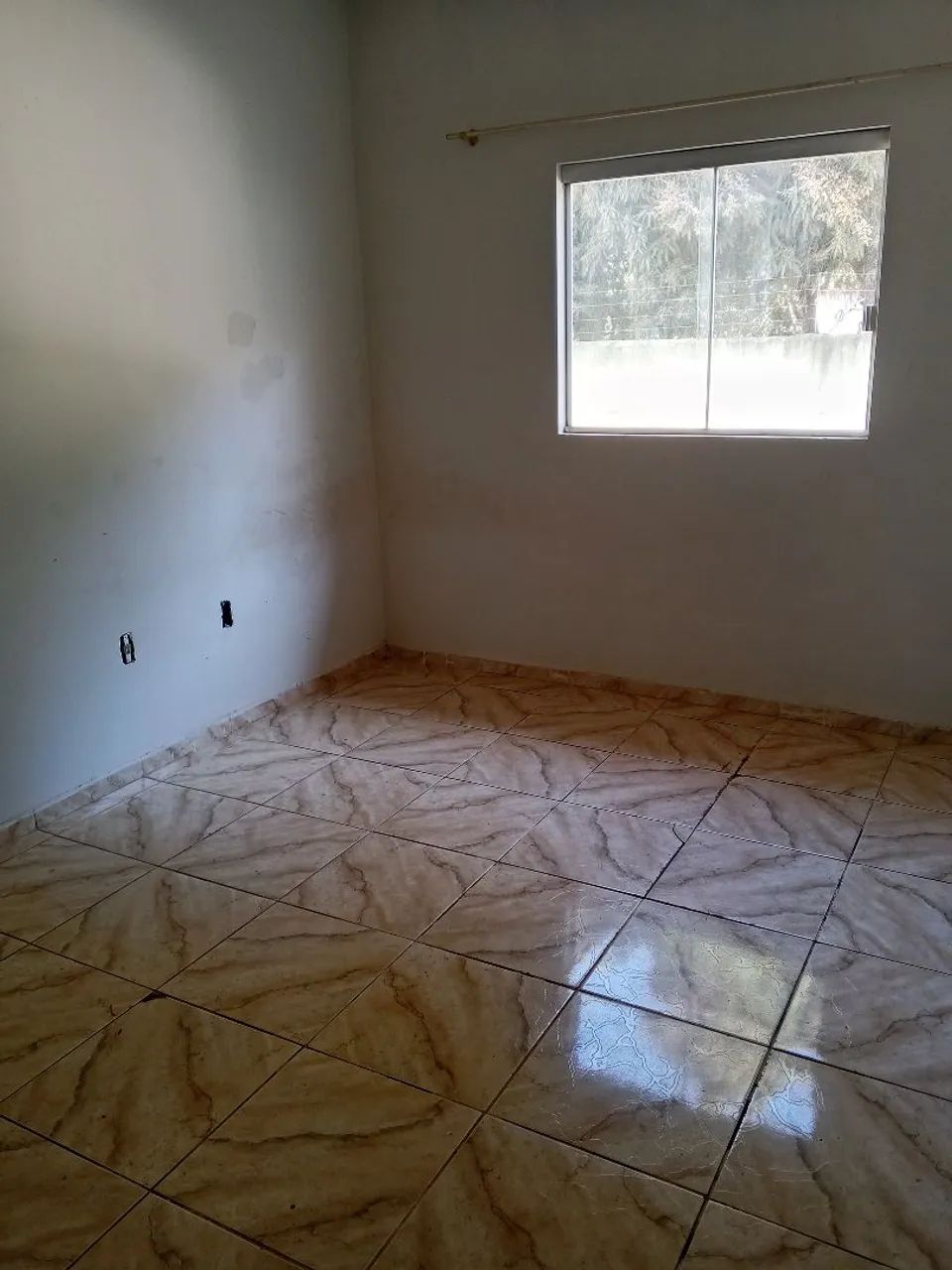 Vendo casa quitada  setor 3 águas lindas  - Foto 2