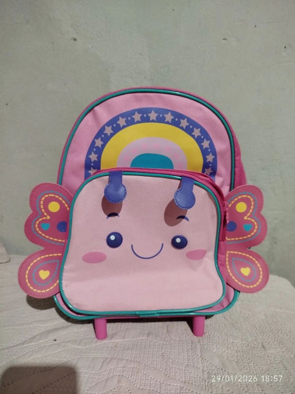 Mochila com lancheira escolar