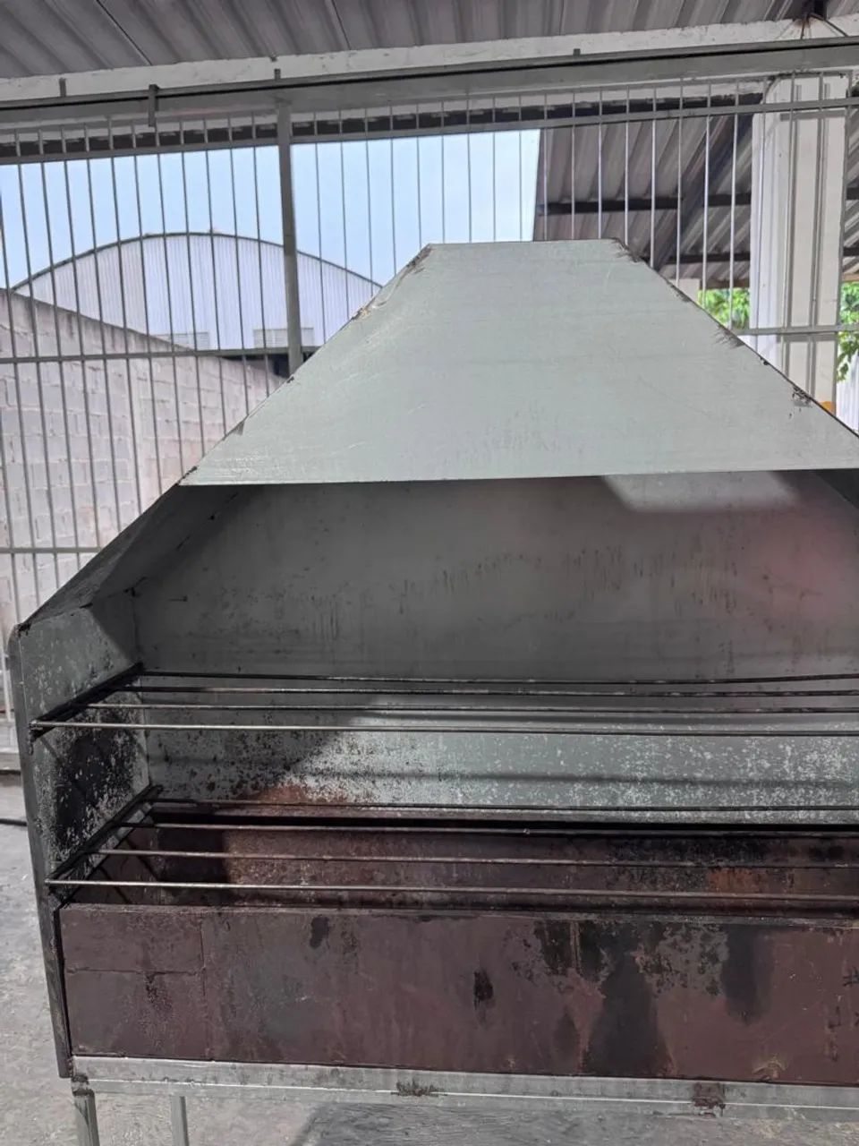 VENDO CARRINHO PARA CHURRASCO.  - Foto 2