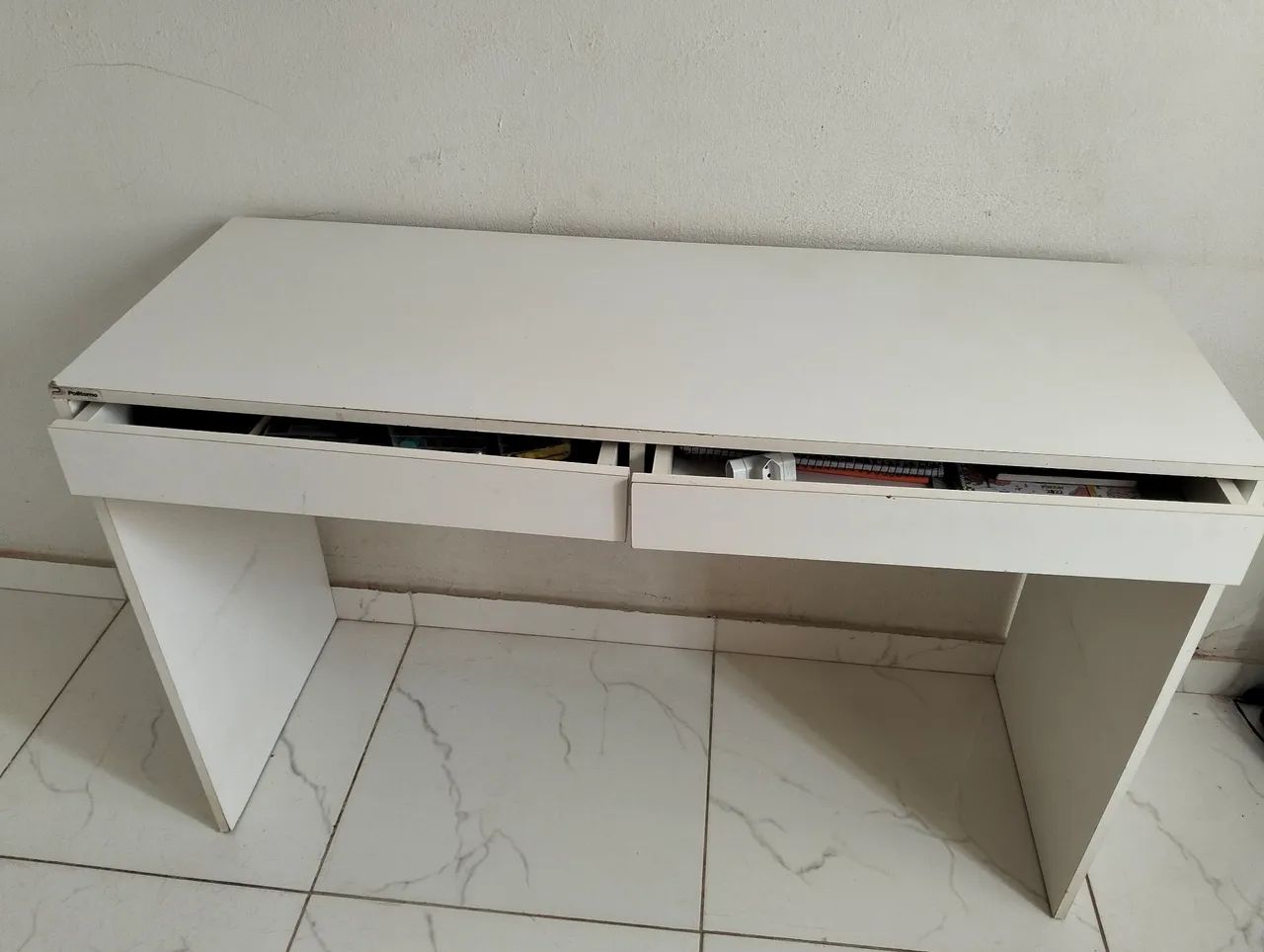 MESA BRANCA COM 2 GAVETAS - Foto 2