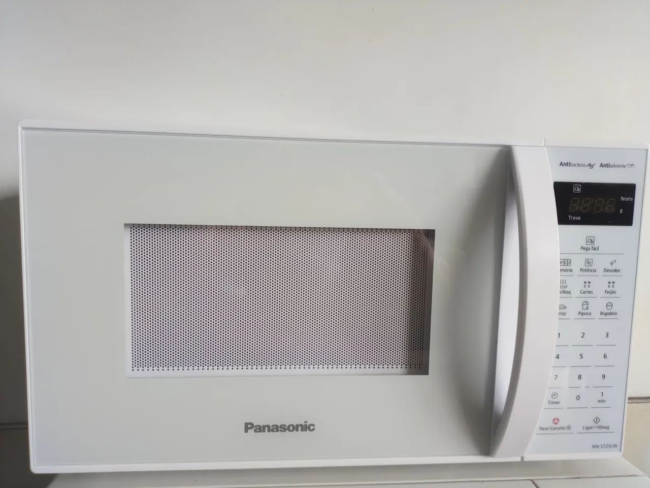 Microondas Panasonic 18L